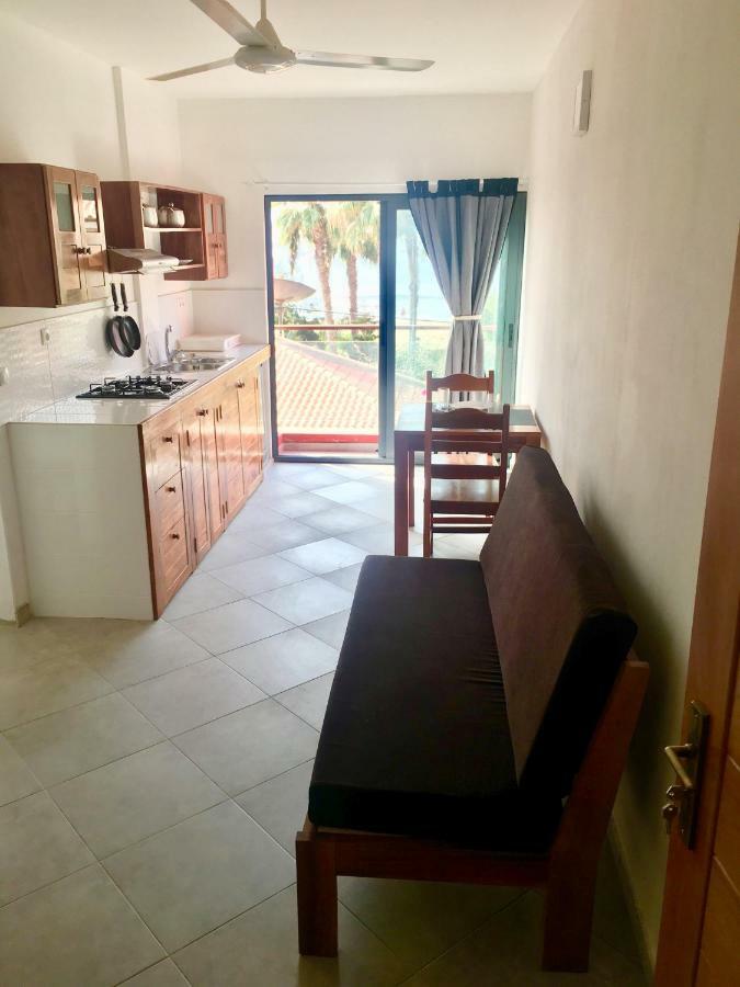 Surfzone Beachside Apartments Santa Maria Bagian luar foto